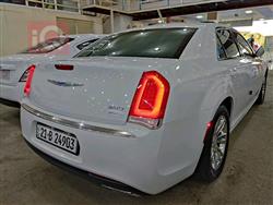 كرايسلر 300